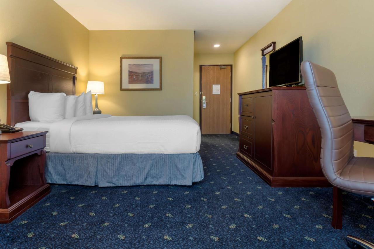 Best Western Plus Grand-Sault Hotel & Suites Exteriér fotografie