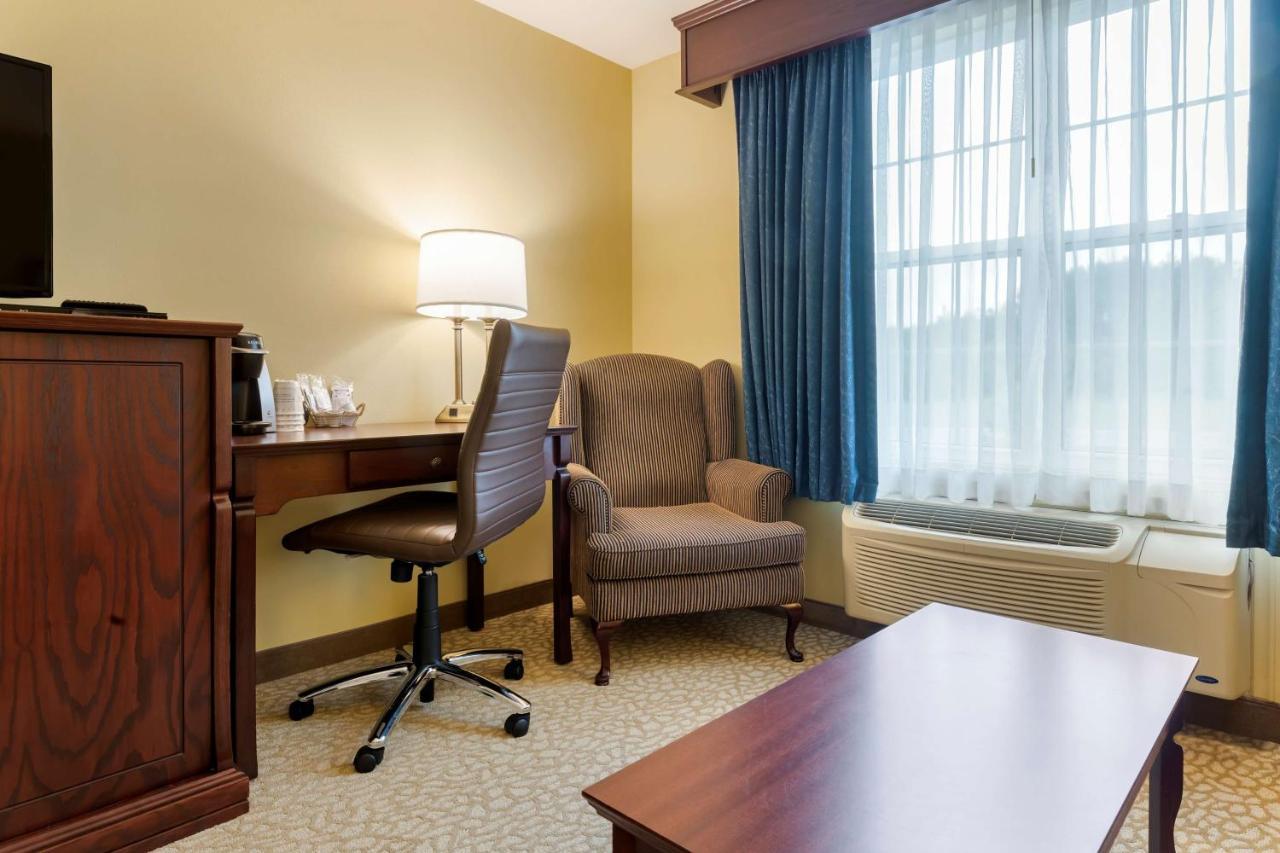 Best Western Plus Grand-Sault Hotel & Suites Exteriér fotografie