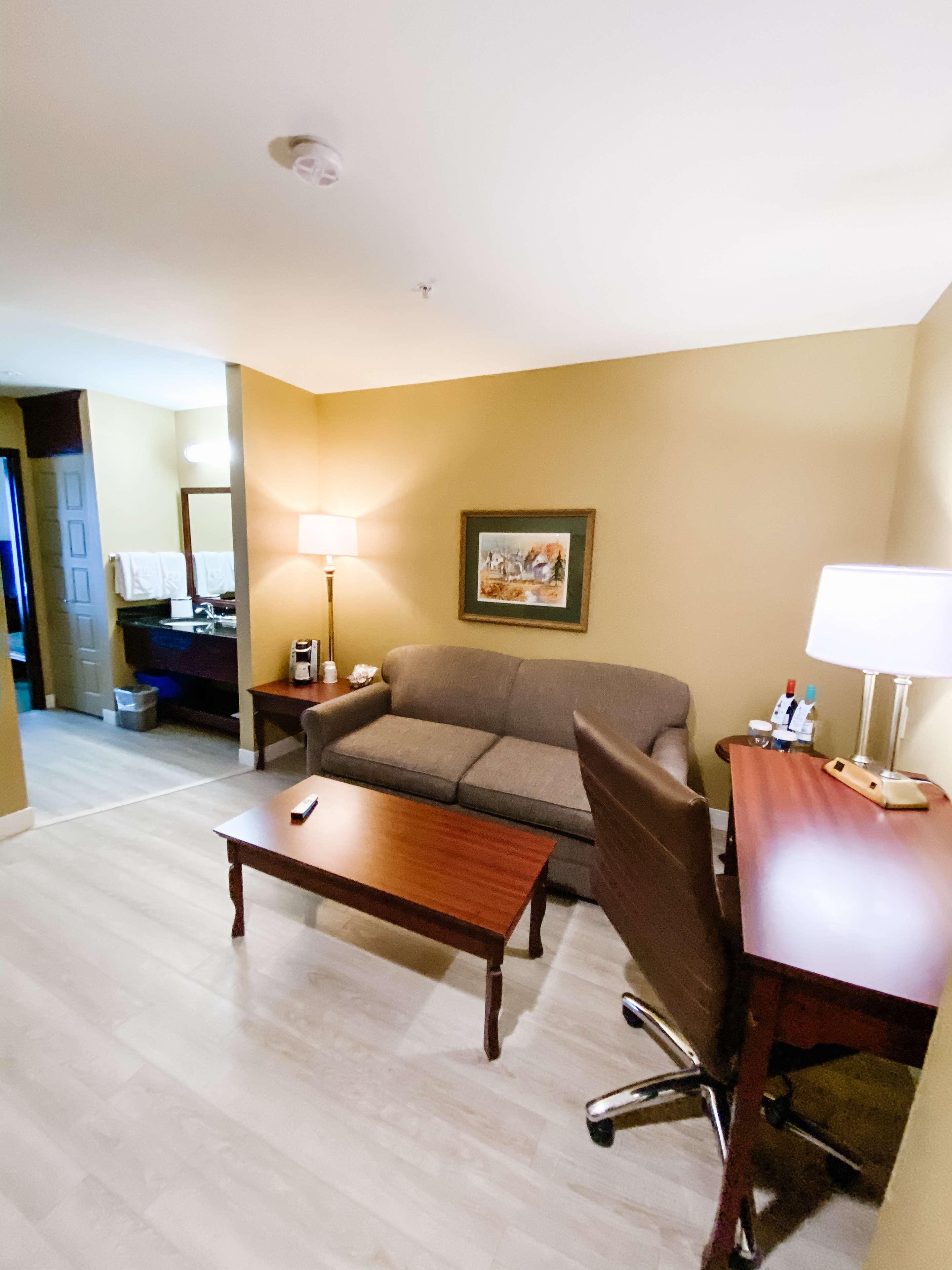 Best Western Plus Grand-Sault Hotel & Suites Exteriér fotografie